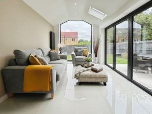 Photo 30- click for photo gallery